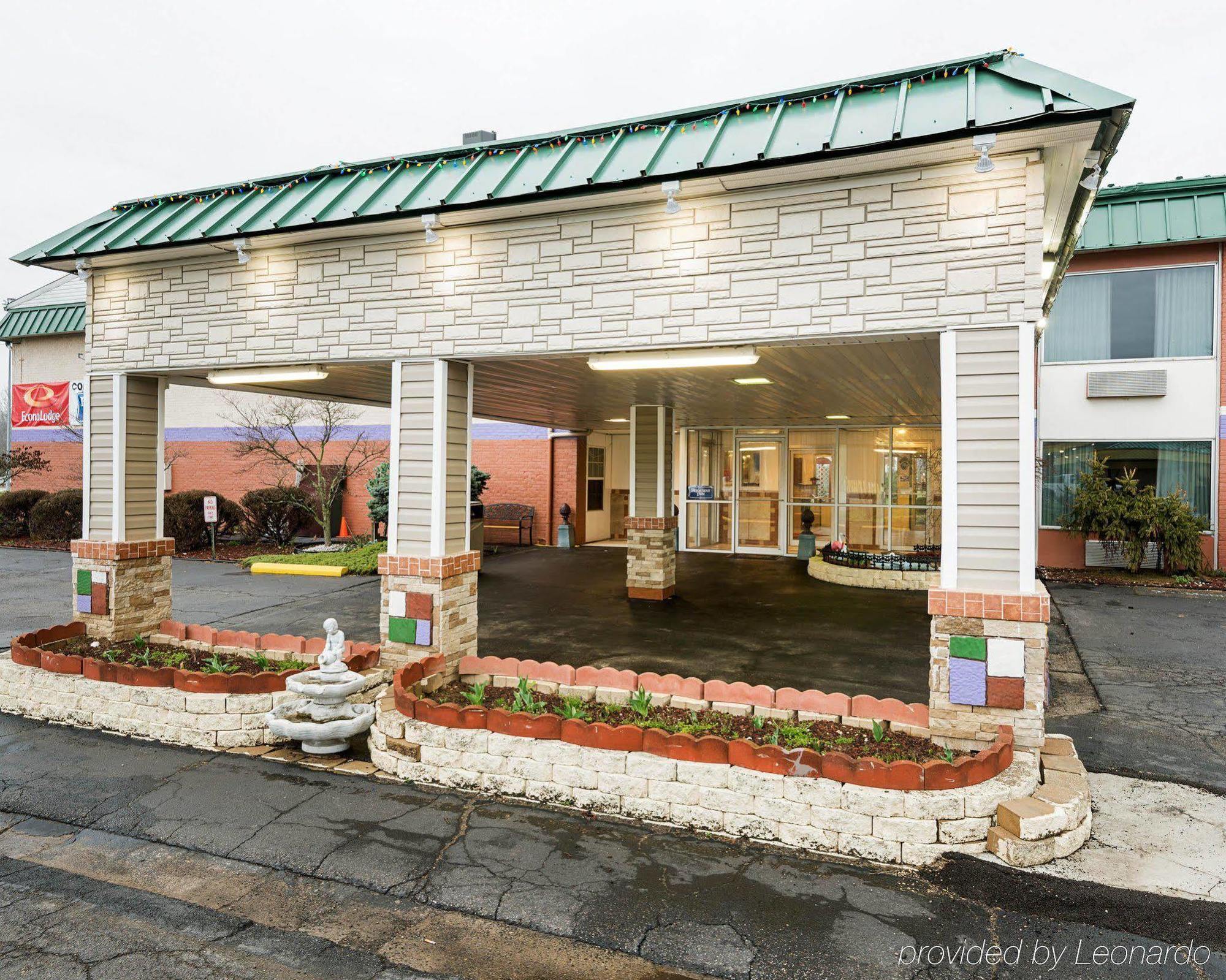 Motel 6 Williamstown, Wv Esterno foto